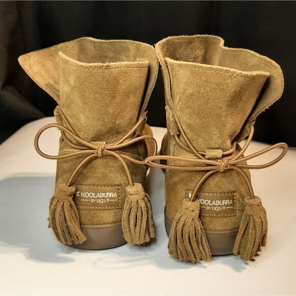 KOOLABURRA BY UGG Skyller Ankle Boots Womens Sz 9 Tan Suede Tassle Unlined Fall - Picture 3 of 9